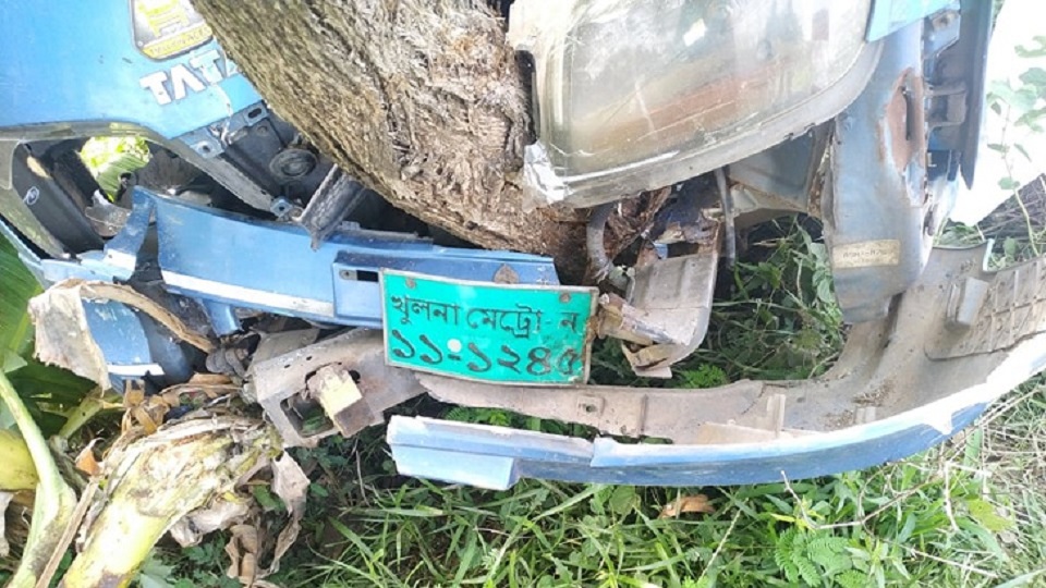 খুলনায় সড়ক দুর্ঘটনায় যুবক নিহত