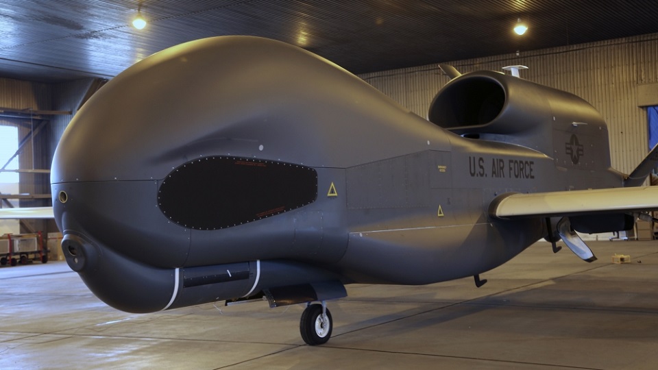 গুপ্তচরবৃত্তির দায়ে মার্কিন সামরিক ড্রোন ভূপাতিত করলো ইরান