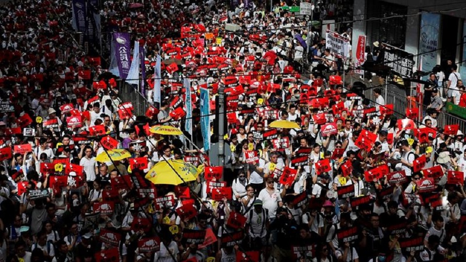 অপরাধী প্রত্যর্পণ বিল নিয়ে আবারও উত্তাল হংকং