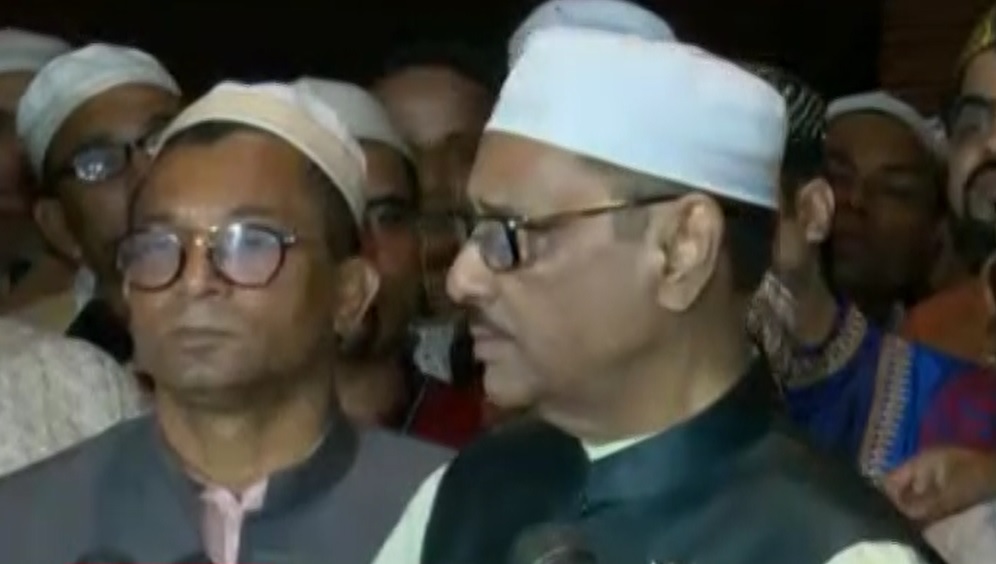 উগ্র ও সাম্প্রদায়িকতার বিরুদ্ধে সকলকে একত্রে কাজ করতে হবে: ওবায়দুল কাদের