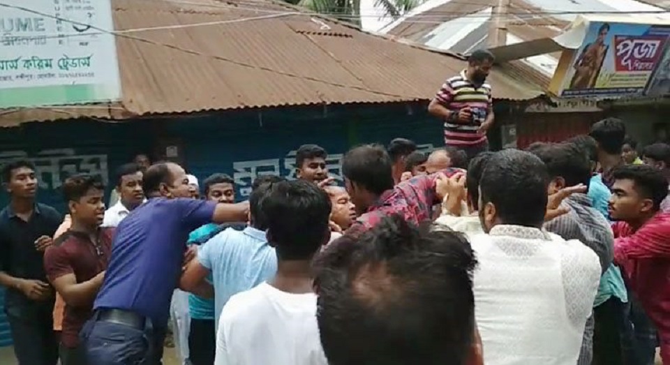 স্লোগান দেয়াকে কেন্দ্র করে ছাত্রলীগ-যুবলীগের সংঘর্ষ, পুলিশসহ আহত ১০