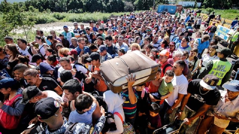 খুলে দেয়া হলো ভেনেজুয়েলা-কলম্বিয়া সীমান্ত