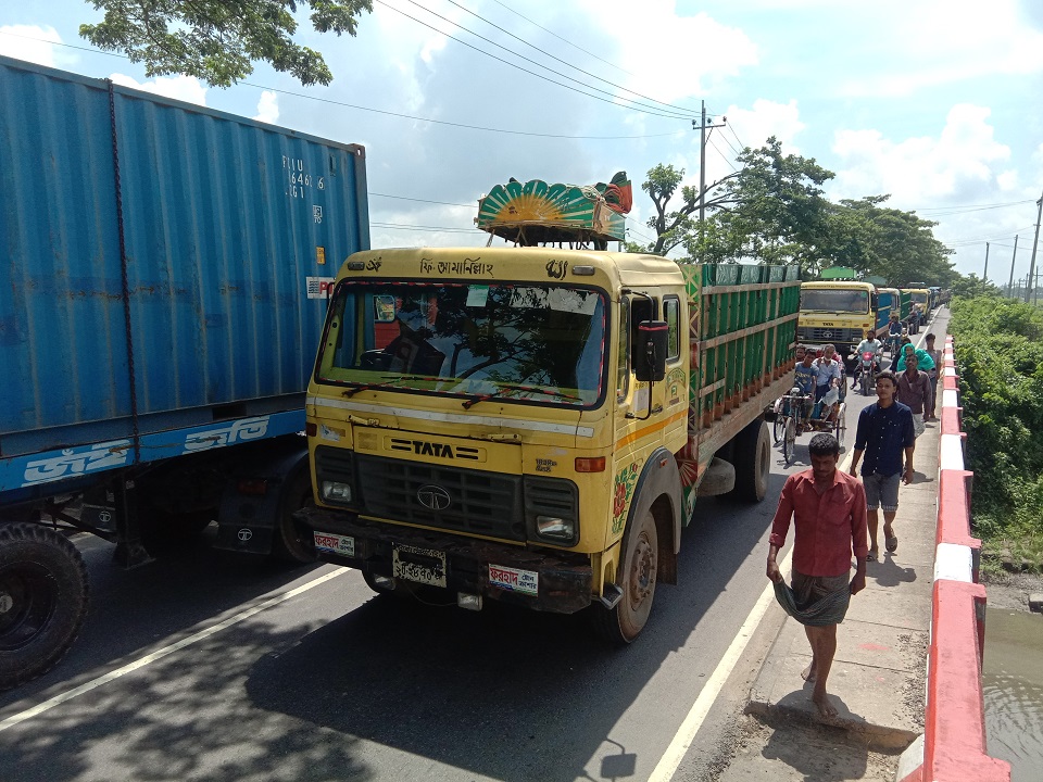 খুলে দেয়া হয়েছে শাহবাজপুর সেতু
