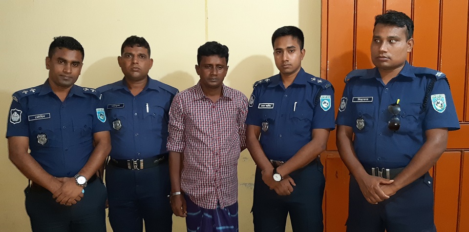 তিন বছর ধরে স্ত্রীর সহযোগিতায় বন্ধুর মেয়েকে ধর্ষণ