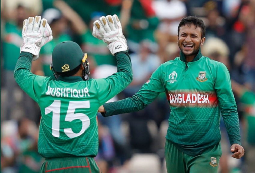 শেন ওয়ার্নকেও ছাড়িয়ে গেলেন সাকিব