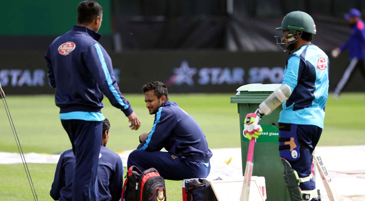 আজ খেলবেন না সাকিব, বিশ্রামে থাকতে হবে ১ সপ্তাহ