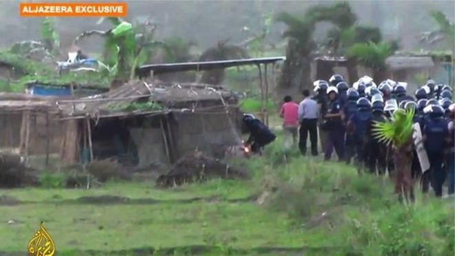 সাঁওতাল পল্লীতে আগুনের ঘটনায় পুলিশের সংশ্লিষ্টতা নেই: তদন্ত প্রতিবেদন