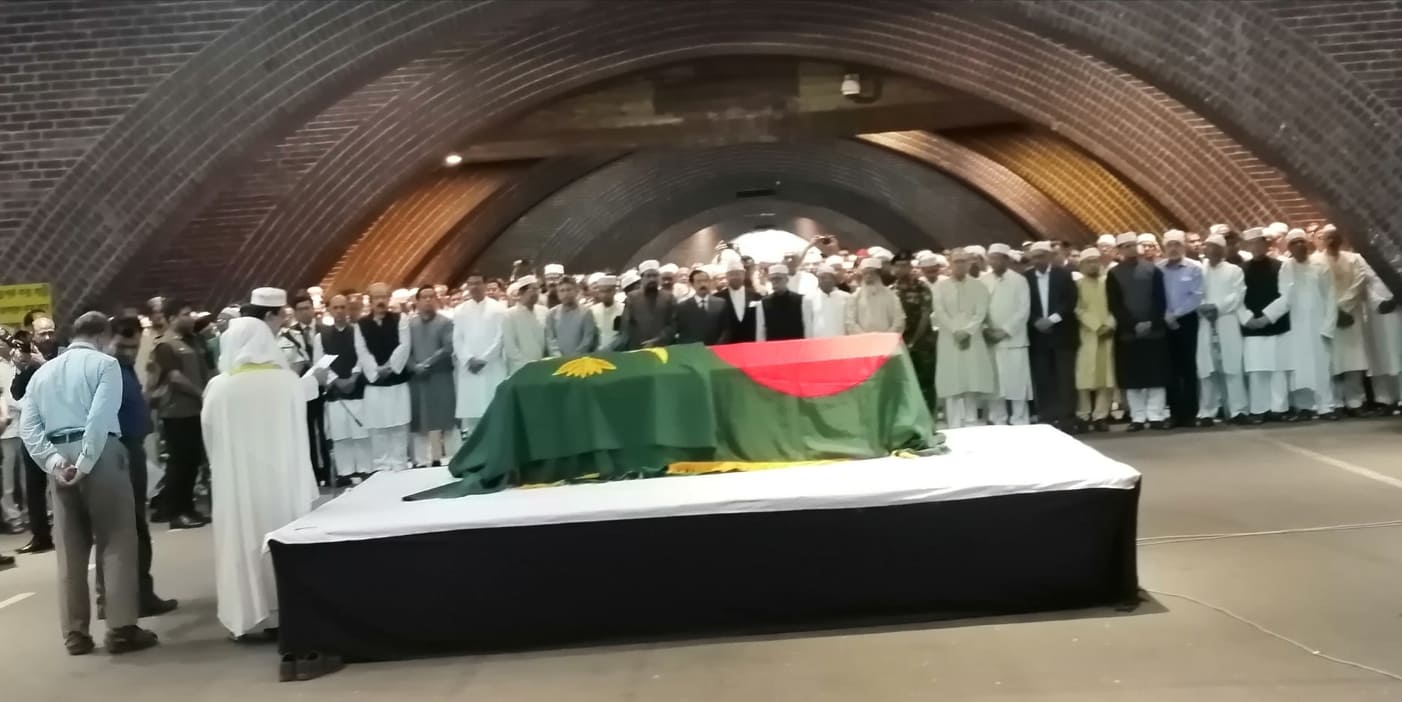সংসদ ভবনে এইচএম এরশাদের জানাজা অনুষ্ঠিত