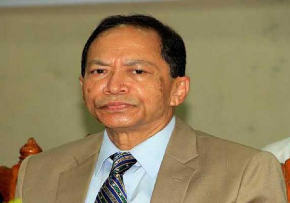 এস কে সিনহার বিরুদ্ধে অর্থ আত্মসাতের অভিযোগে মামলা