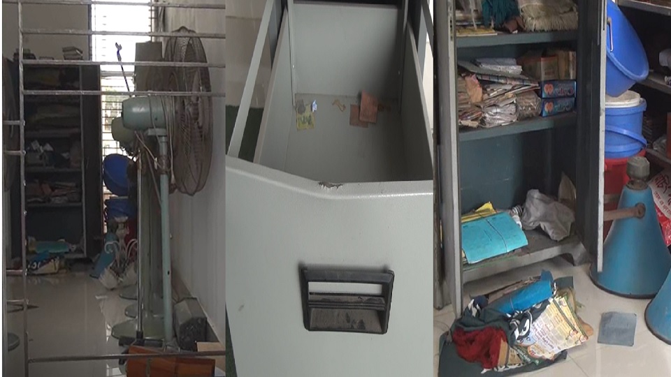 গাজীপুরে মসজিদের গ্রীল কেটে নগদ টাকা ও মালামাল চুরি