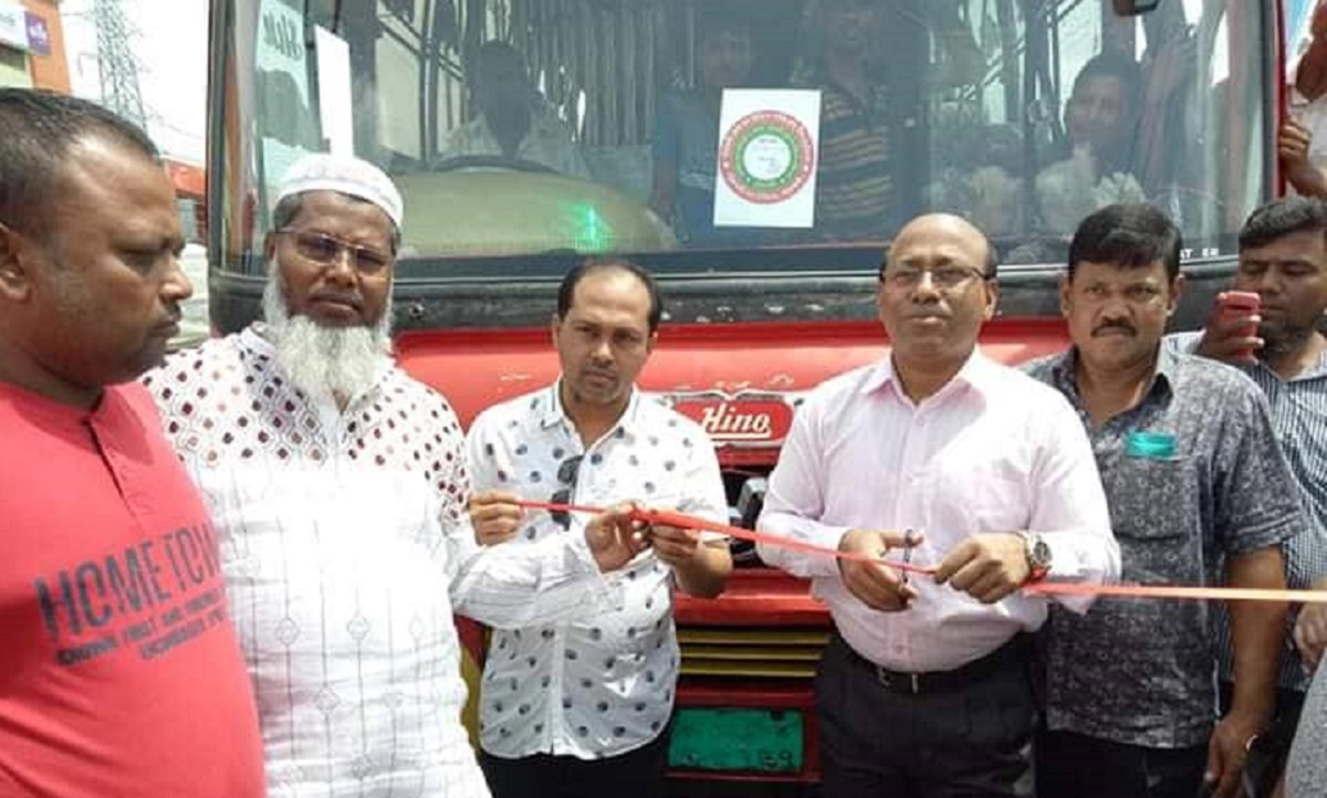 পটুয়াখালীতে নতুনভাবে বাস চলাচল শুরু, মালিক-যাত্রীরা খুশি