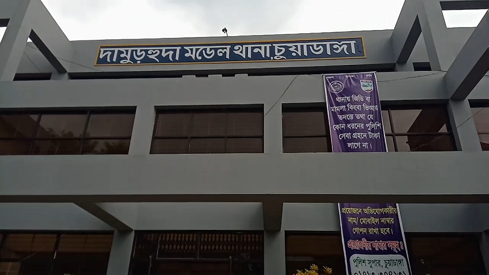 ভারত সীমান্তবর্তী মাঠে বৃদ্ধের মরদেহ উদ্ধার