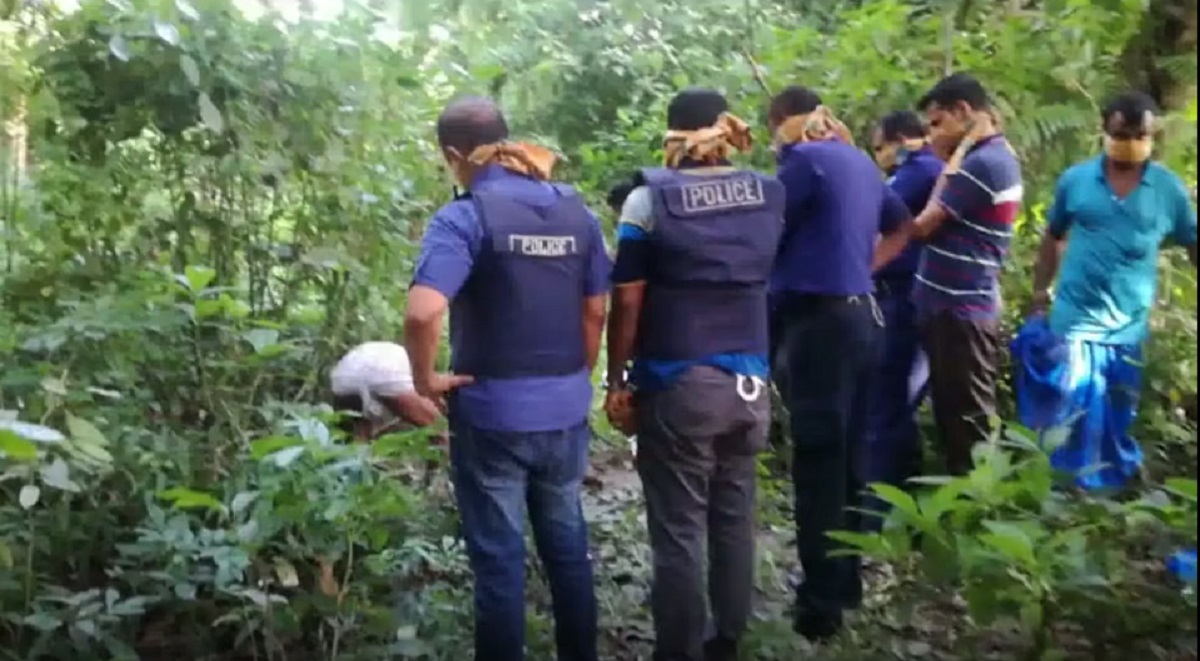 নিখোঁজের ৯ দিন পর যুবকের মাটিচাপা লাশ উদ্ধার