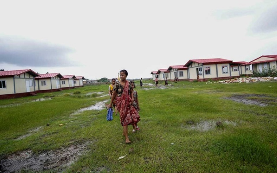 রোহিঙ্গাদের জন্য আড়াইশ’ ঘর  দিয়েছে ভারত