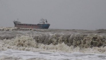 বঙ্গোপসাগরে সঞ্চালনশীল মেঘমালা, সমুদ্র বন্দরে ৩ নম্বর সতর্ক সংকেত