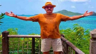 রবি শাস্ত্রীর এখন গরম জুস খাওয়ার সময়!