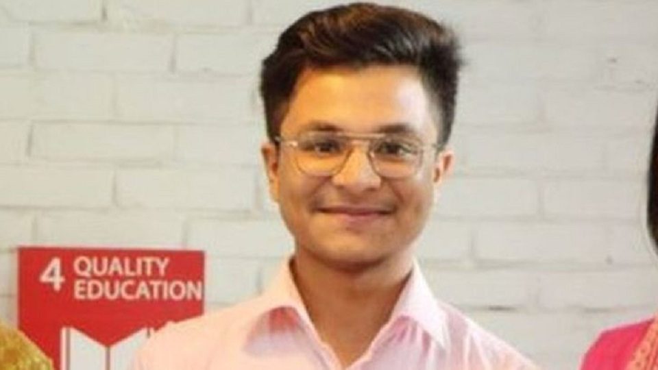 বস্তিতে বেড়ে উঠা সিয়াম উচ্চশিক্ষা নিতে যাচ্ছেন যুক্তরাষ্ট্রে