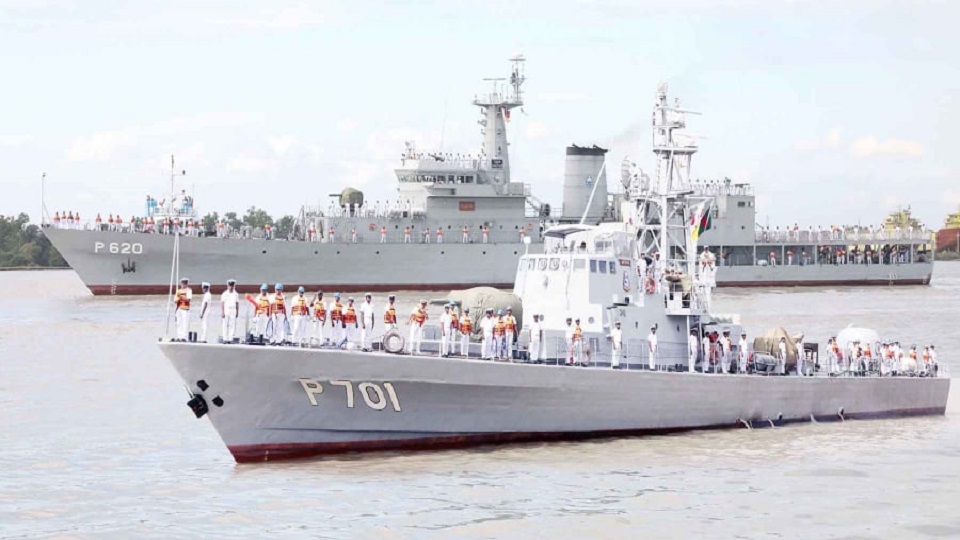 চার দিনের শুভেচ্ছা সফরে চট্টগ্রামে পৌছলো লংকান দুই যুদ্ধ জাহাজ