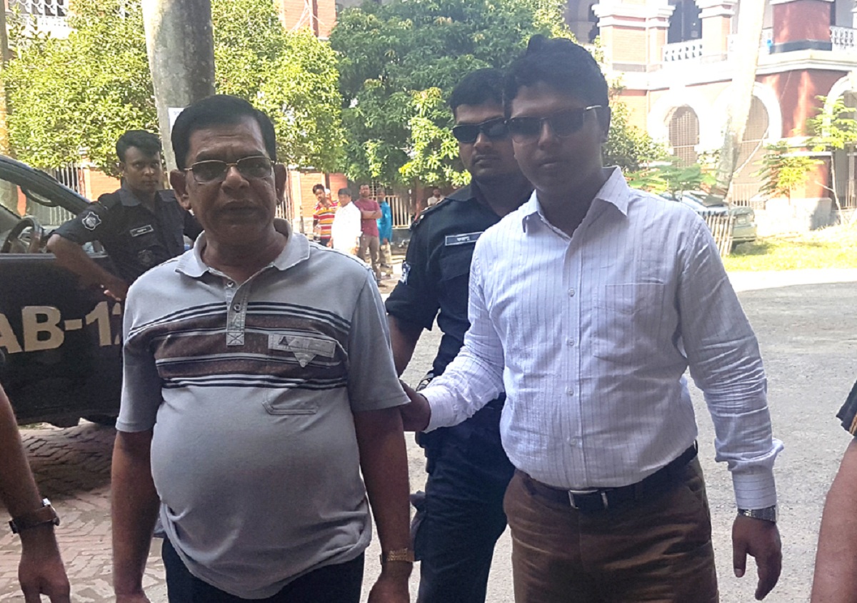 পাবনা সদরের সাব-রেজিস্ট্রার গ্রেফতার