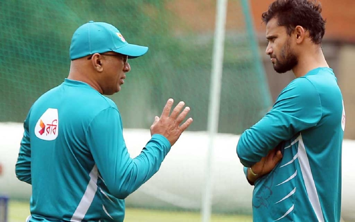 বাংলাদেশেই ফিরে আসছেন হাথুরুসিংহে!