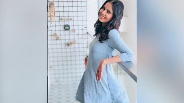 প্রকাশ্যে সন্তানকে স্তন্যপান নয় কেন- প্রশ্ন তুললেন এই অভিনেত্রী