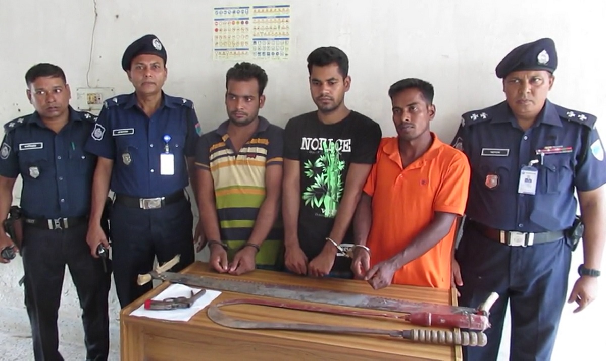 ডাকাতির প্রস্তুতিকালে ৩ ডাকাত গ্রেফতার