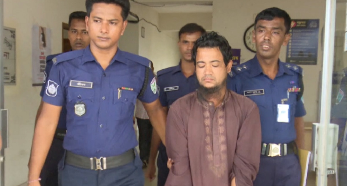 ঘুমের ওষুধ খাইয়ে মেয়েকে ধর্ষণ করলো বাবা