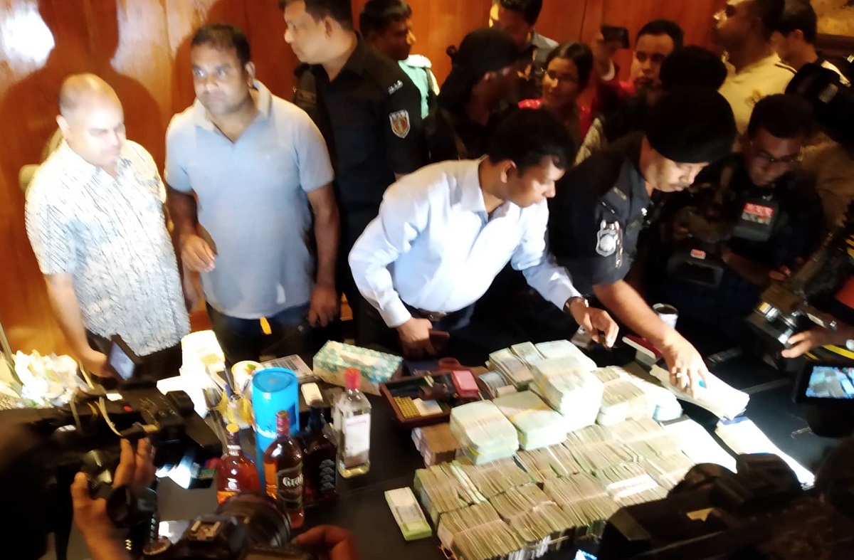 যুবলীগ নেতা জি কে শামীম আটক