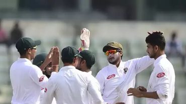 নাঈমের জোড়া আঘাতে ম্যাচে ফিরেছে টাইগাররা