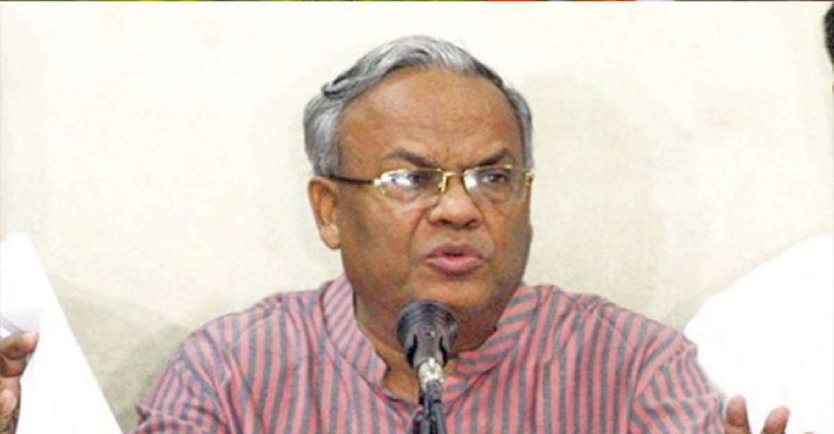 কেলেঙ্কারী সামাল দিতে না পারায় বিরোধীদলের ওপর দায় চাপাচ্ছে: রিজভী