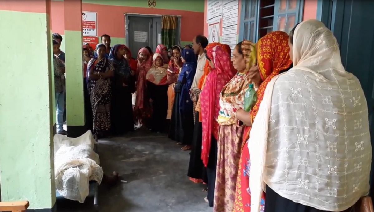 ট্রাককে ধাক্কা মেরে মোটর সাইকেল আরোহী নিহত