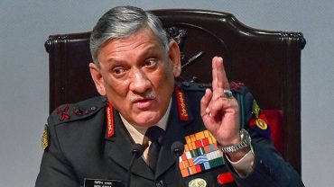 জম্মু ও কাশ্মীরের শান্তি বিঘ্নিত করতে কেউ আড়াল থেকে চেষ্টা চালাচ্ছে: ভারতীয় সেনাপ্রধান