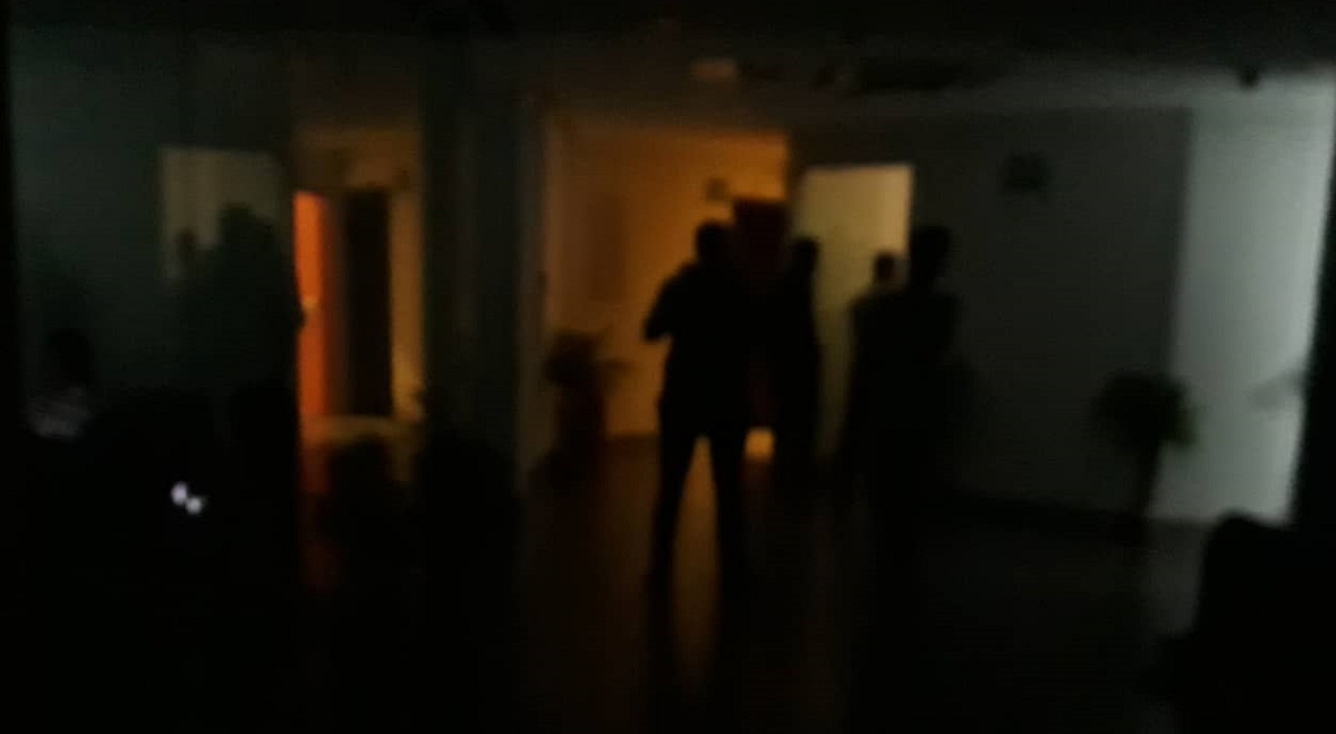 উত্তর সিটির অফিসে বৈদ্যুতিক গোলযোগ, স্বাভাবিক কার্যক্রম ব্যাহত