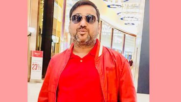 সম্রাটের ৩ স্ত্রী কে কোথায় থাকেন?