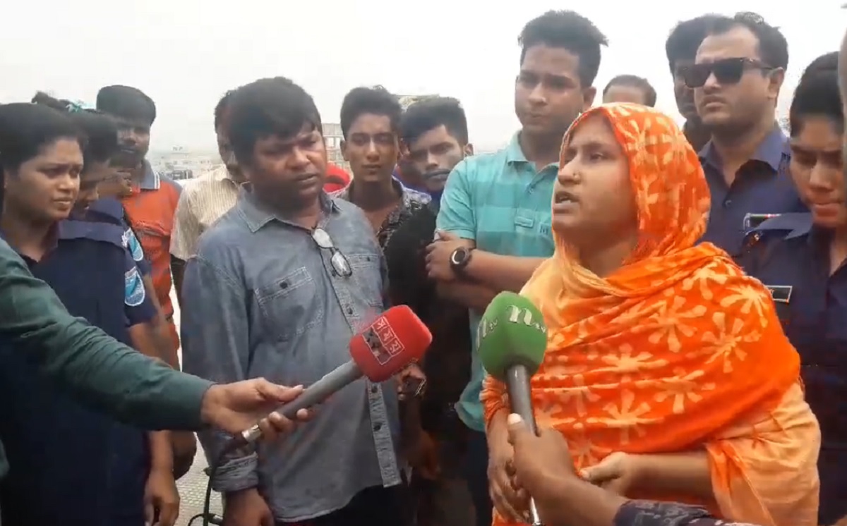 গাছ কাটা সেই নারী আটক