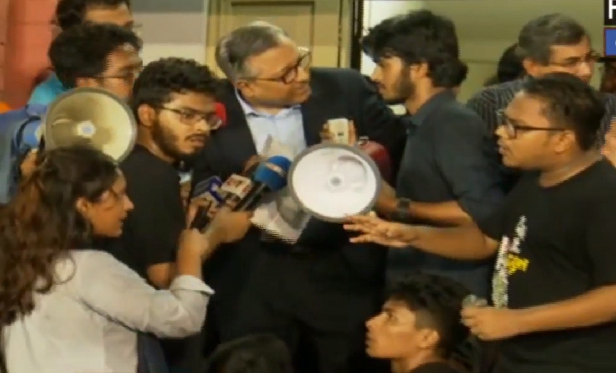 হত্যাকাণ্ডে বিব্রত, জড়িতদের বিচার নিশ্চিতে নেপথ্যে কাজ করছে বুয়েট: ভিসি