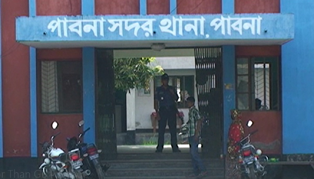 পুলিশের বিশেষ অভিযানে ইসলামি ছাত্রী সংস্থার সদস্যসহ ১৪ জন আটক