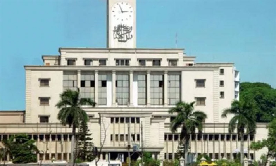 অবৈধ ভবন নির্মাণের অভিযোগে ধানমন্ডিতে রাজউকের উচ্ছেদ অভিযান