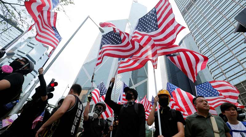 ‘থ্যাংক ইউ ডোনাল্ড ট্রাম্প’, বলছেন হংকংয়ের গণতন্ত্রকামীরা