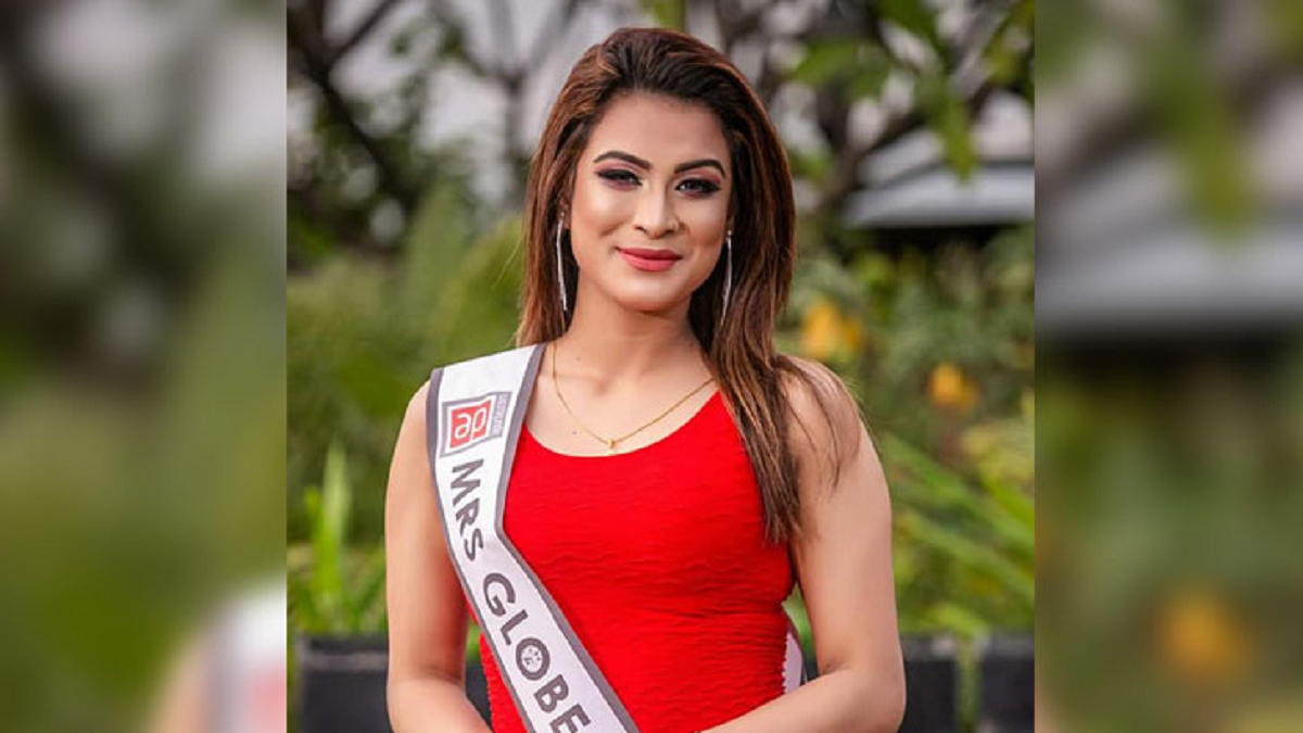 মিসেস গ্লোব বাংলাদেশ নির্বাচিত হয়ে চীন যাচ্ছেন অন্তরা