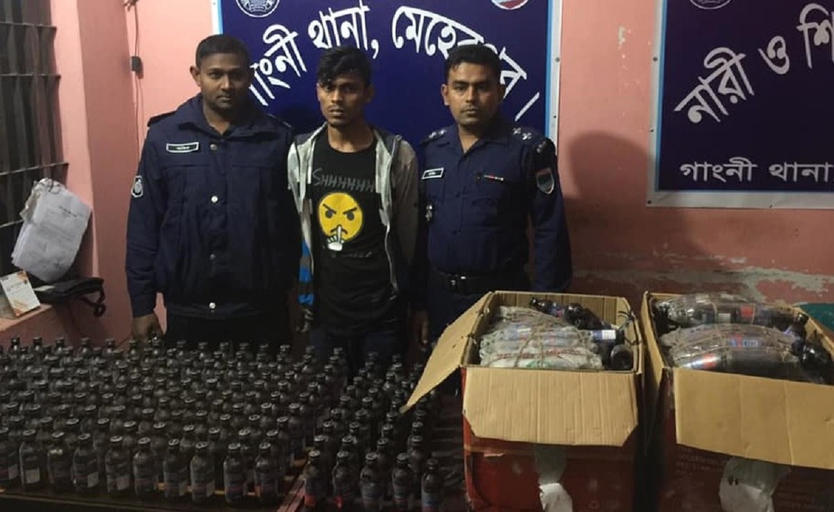 মেহেরপুরের গাংনীতে ফেন্সিডিলসহ মাদক ব্যবসায়ী আটক