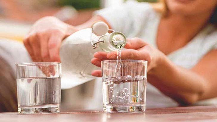 শীতে শরীরে পানির ঘাটতি, কী করবেন?