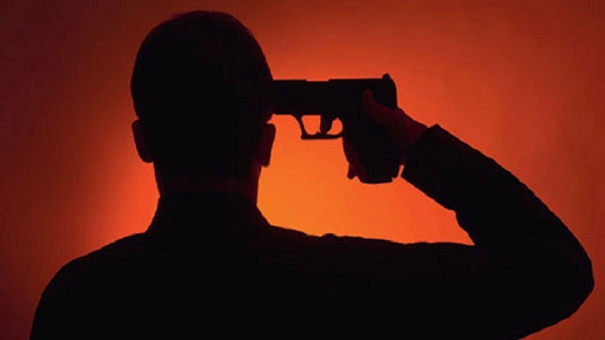 মিরপুরে নিজের রাইফেল দিয়ে পুলিশের আত্মহত্যা