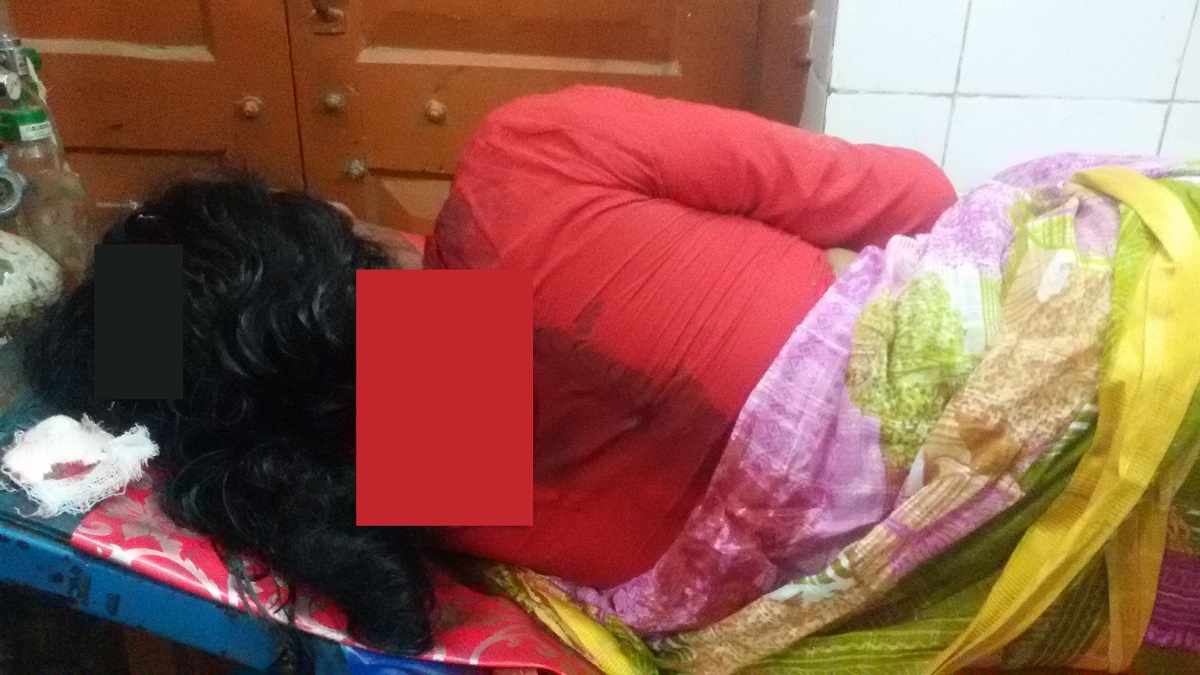 ধর্ষণ চেষ্টায় ব্যর্থ হয়ে নারীকে রড দিয়ে পিটিয়ে আহত