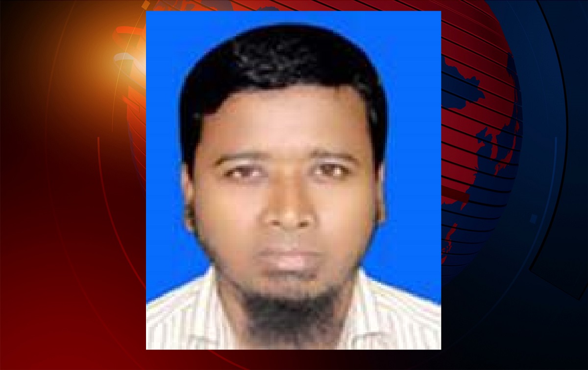 বস্তাভর্তি কোটি টাকা উদ্ধার, পার্বতীপুর উপজেলার পিআইও আটক