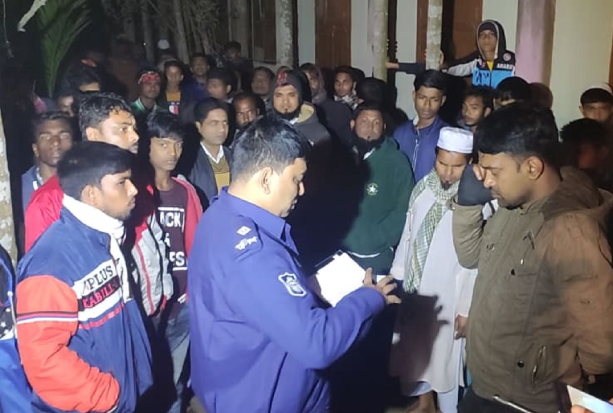 ময়মনসিংহে স্ত্রী-সন্তানকে শ্বাসরোধ করে হত্যা