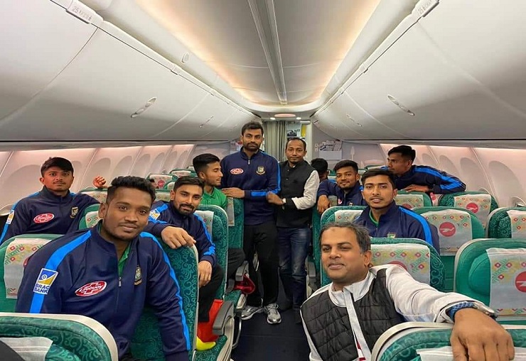 পাকিস্তান থেকে দেশে ফিরলেন ক্রিকেটাররা