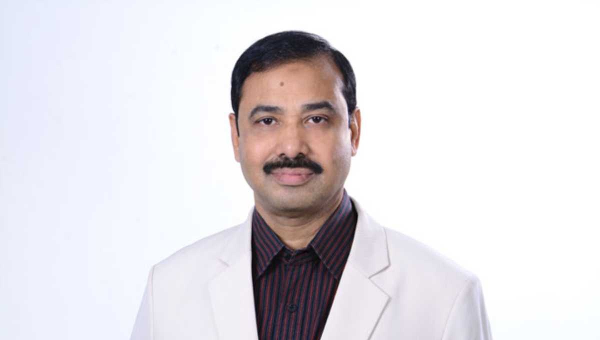 রেজাউল করিমকে যোগ্য প্রার্থী বললেন নাছির