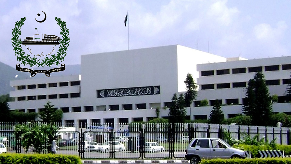 শিশু যৌন নিপীড়ণ, পাকিস্তান সংসদে প্রকাশ্য ফাঁসির প্রস্তাব