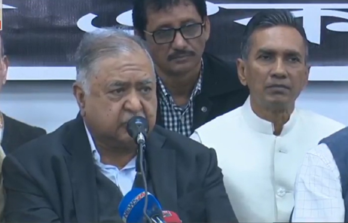 নিজের অধিকার আদায় করে নিতে হবে: ড. কামাল